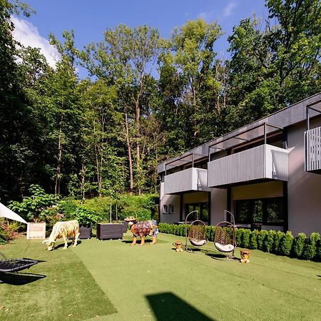 Hotel Veverica Trenčín Exteriör bild